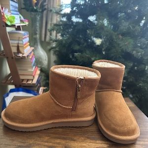 Little Kid UGG Boots